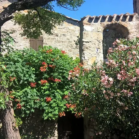 Les De St Guilhem