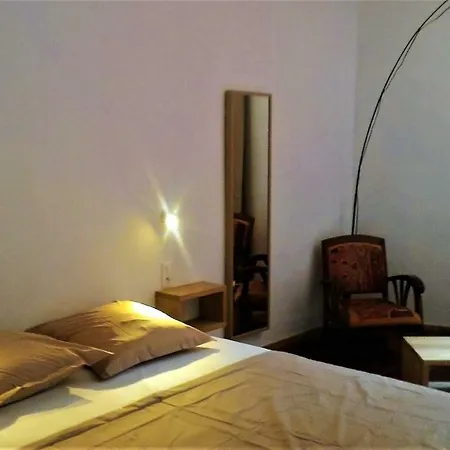 Les De St Guilhem Guest house Saint-Guilhem-le-Desert